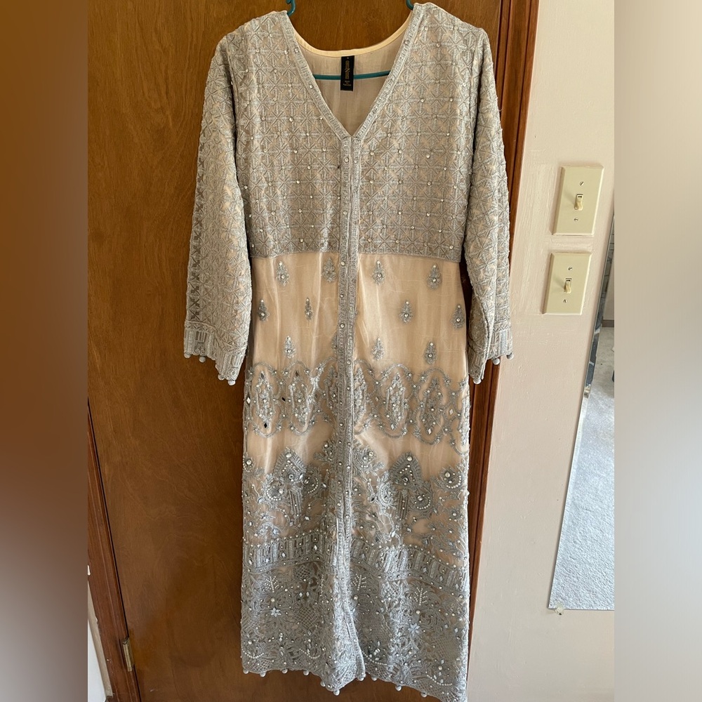 Pakistani brand Maryum & Maria 3 piece peach cream and silver suit